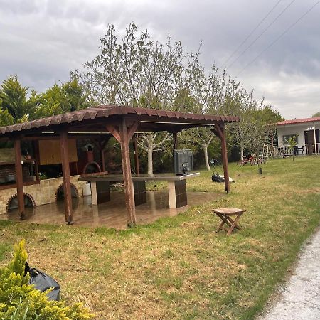 Ευχάριστο Εξοχικό Σπίτι Με Barbeque Apartment Skala Fourkas Bagian luar foto